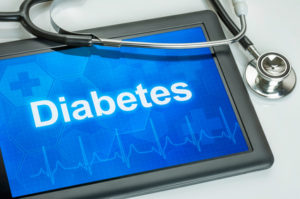 Tablet mit der Diagnose Diabetes auf dem Display